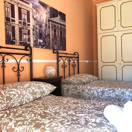La Maison Blanche كاتانيا